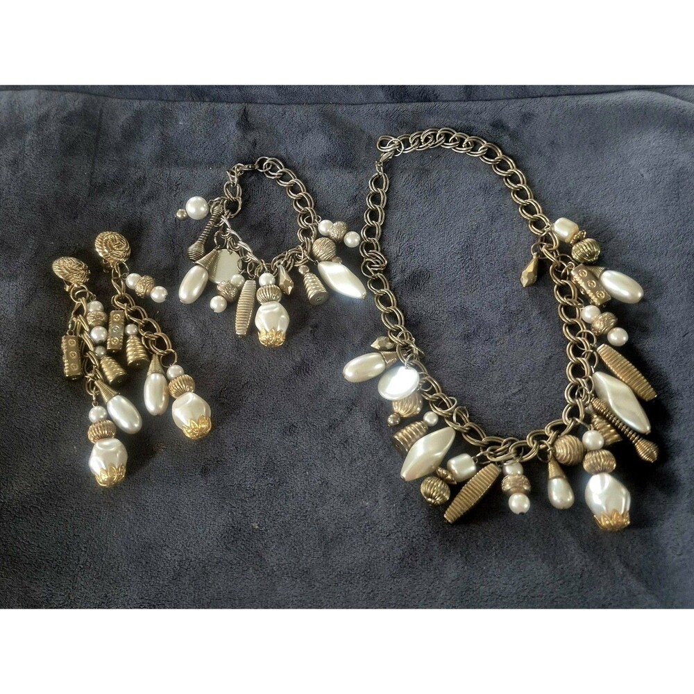 Vtg Faux Pearl Cha Cha Cluster Jewelry Set Clip On Earrings Silver Gold Tone